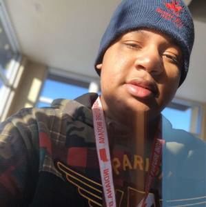 Meet your Posher, Devin